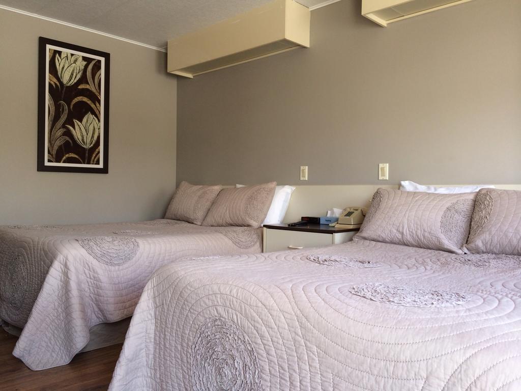 Motel De La Pente Douce Magog Стая снимка