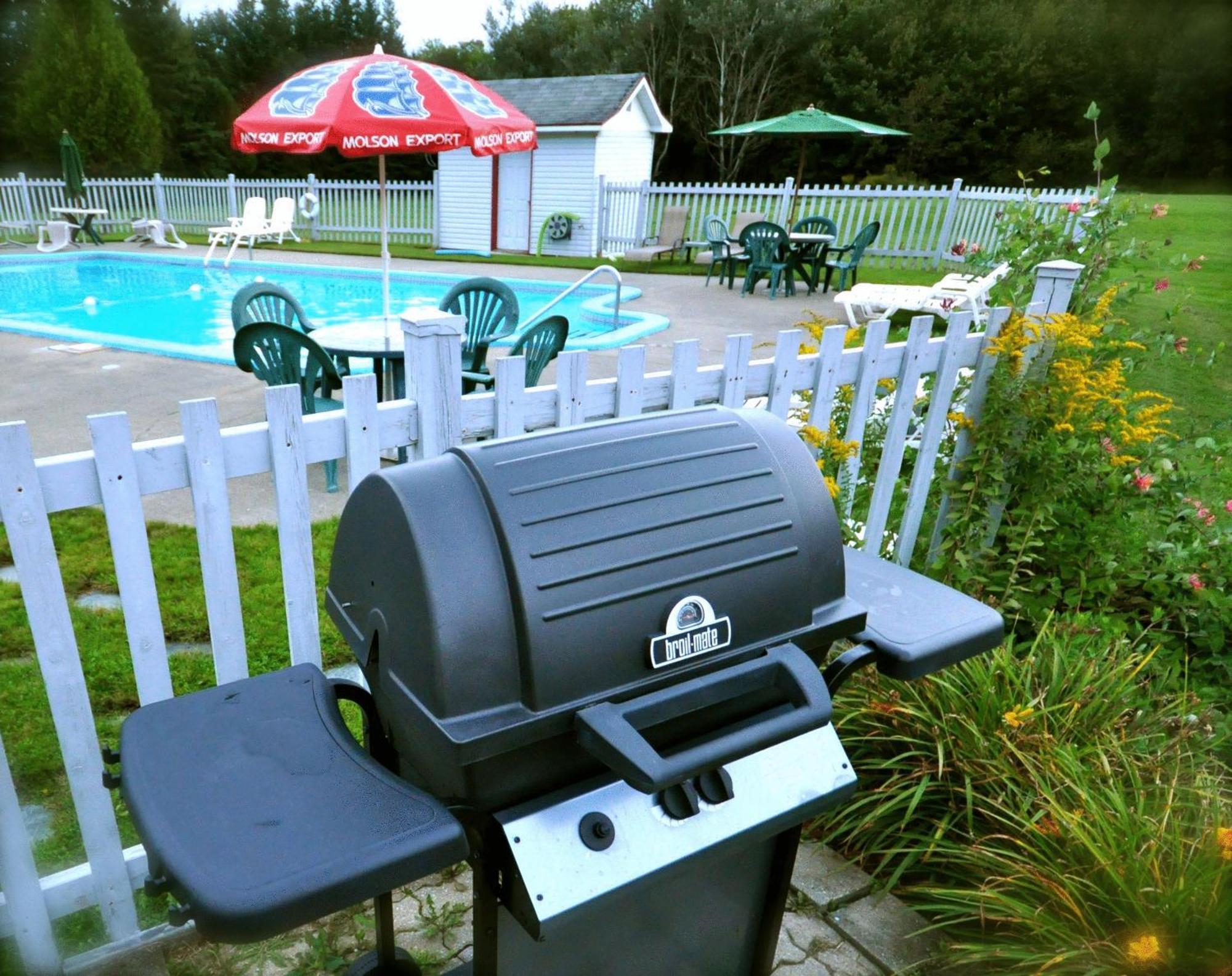 Motel De La Pente Douce Magog Екстериор снимка
